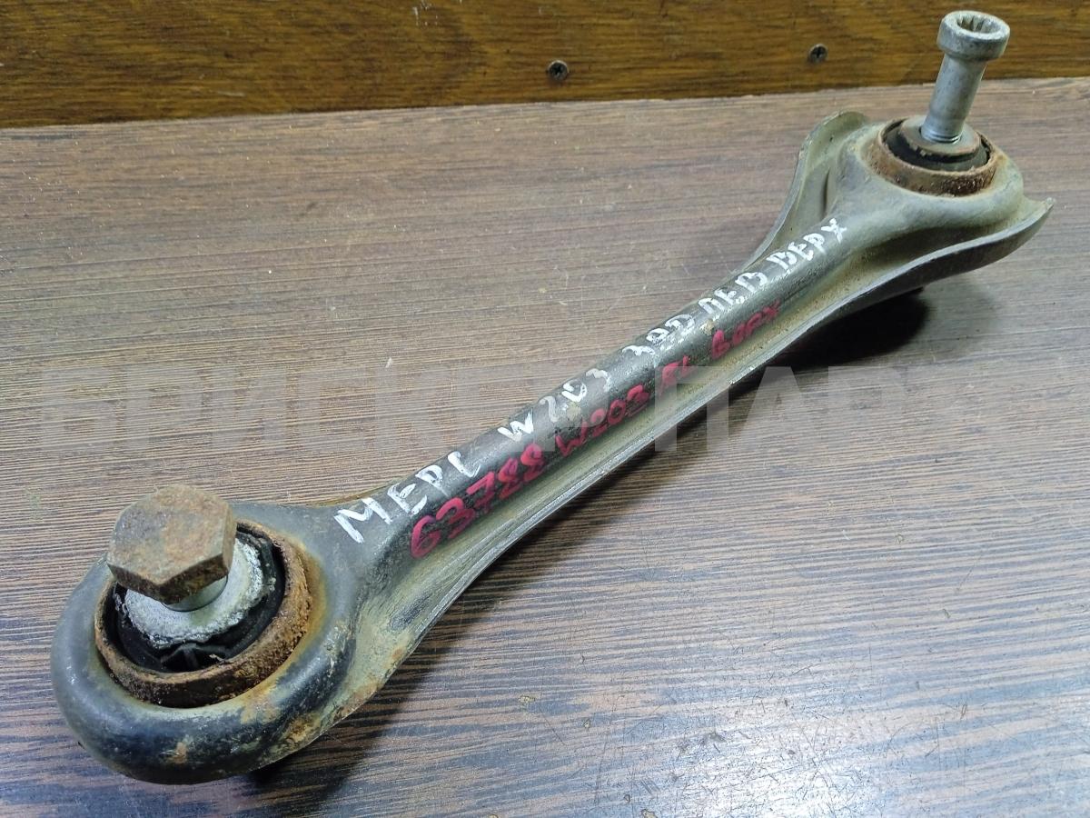 Рычаг задний верхний левый для Mercedes (Мерседес) Ц-класс W203