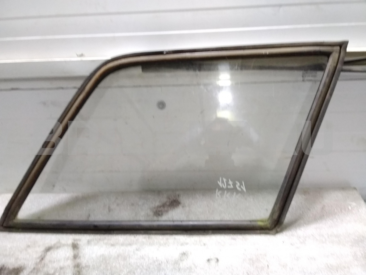 Стекло кузовное глухое боковое заднее правое для 2104