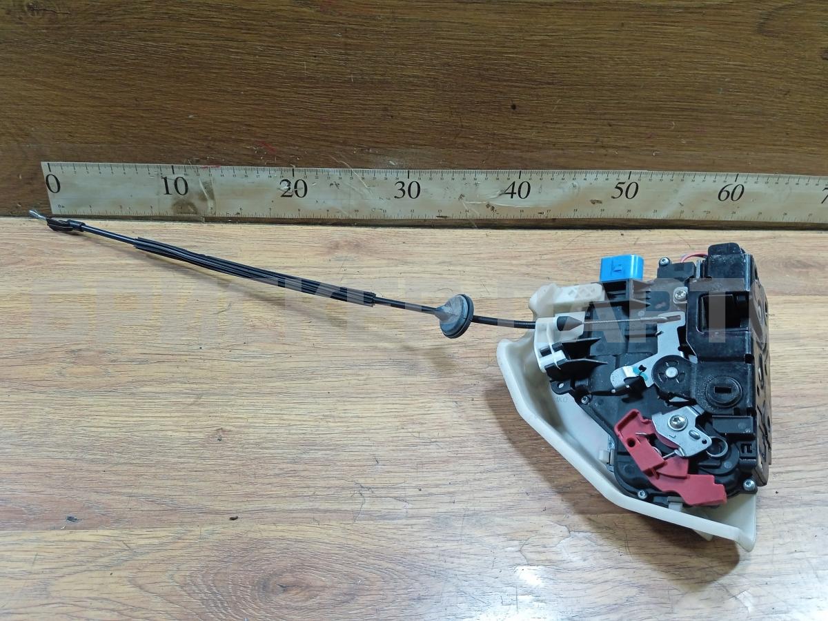 Замок двери задней левой для Фольксваген Гольф Mk5