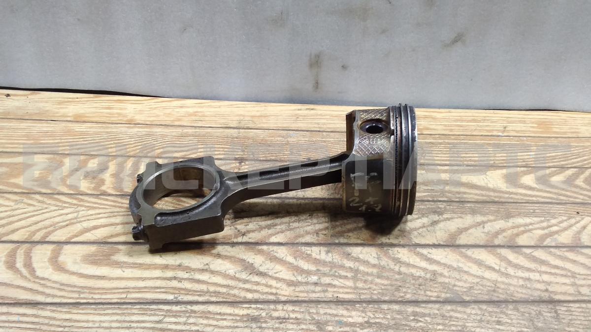 Поршень с шатуном для Форд Фокус 2 поколение CB4