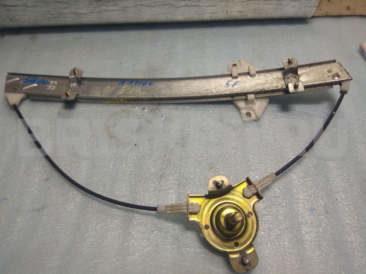 Стеклоподъемник механический (ручной) правый передний для Шевроле Ланос