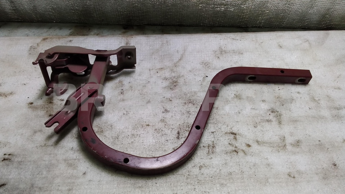 Петля багажника правая для Киа Спектра 1 поколение SD