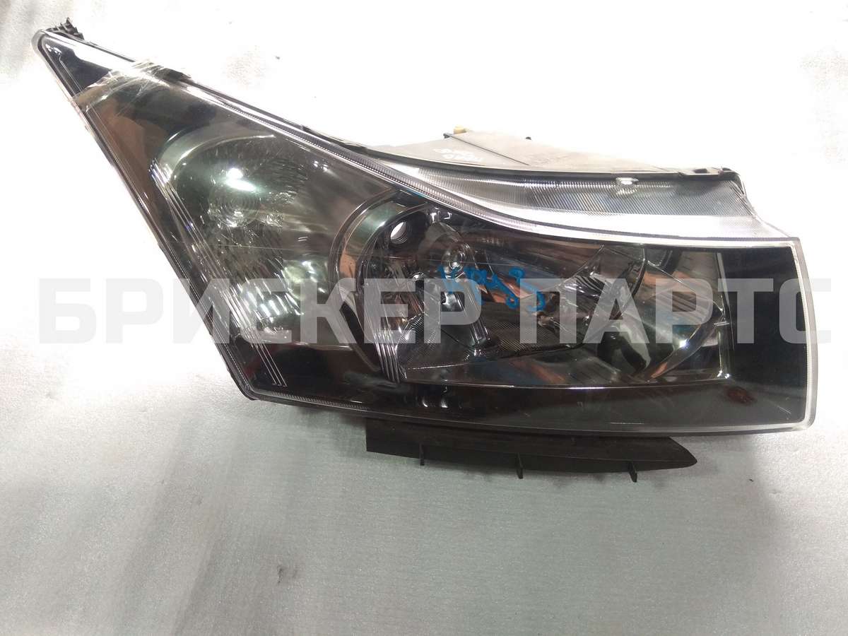 Фара передняя правая для Шевроле Круз 1 поколение (J300)