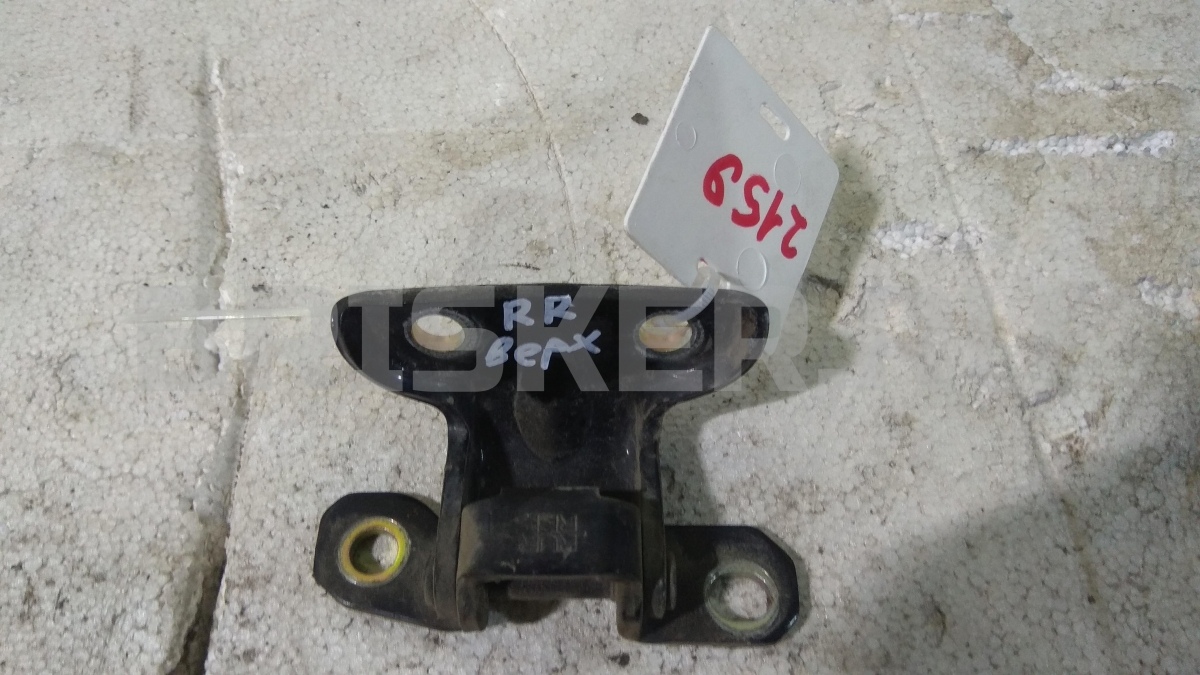 Петля двери задней правой верхняя для Киа Маджентис 1 поколение