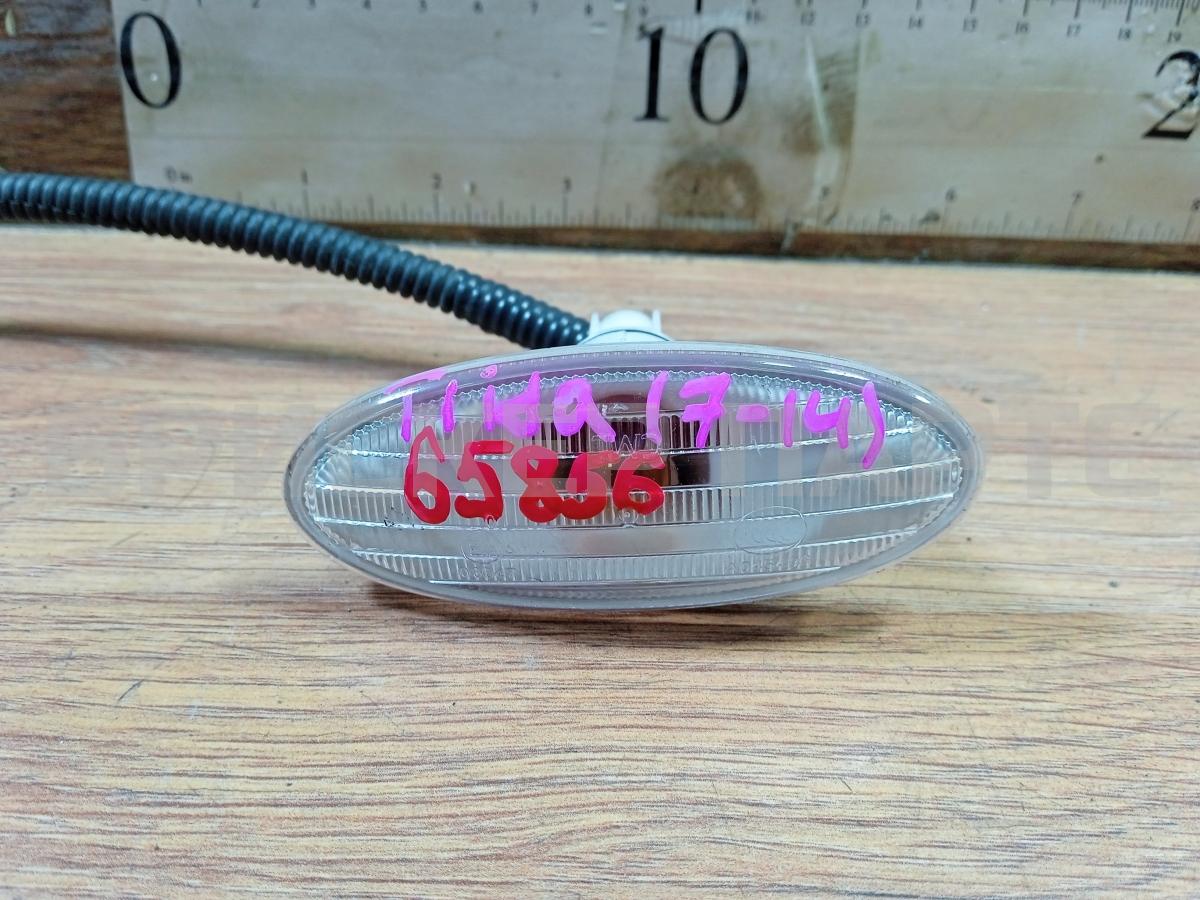 Повторитель на крыло белый для Ниссан Тиида 1 поколение C11