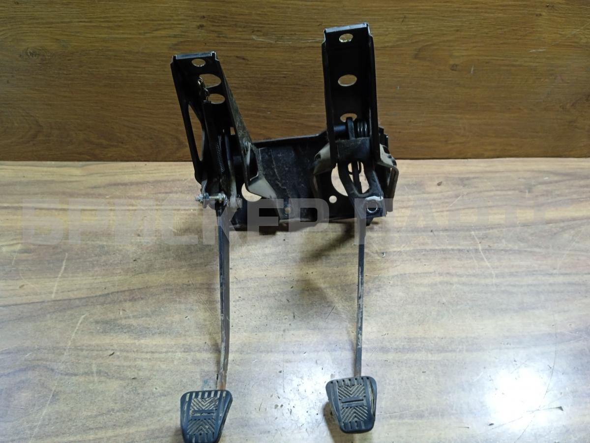 Блок педалей для Шевроле Нива 2123