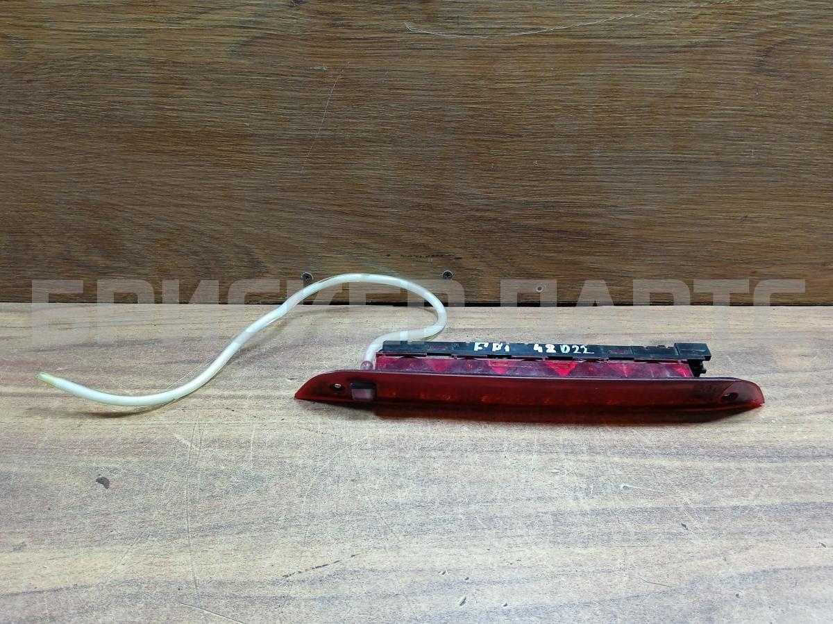 Фонарь задний дополнительный стоп-сигнал для Форд Фокус 1 поколение рестайлинг