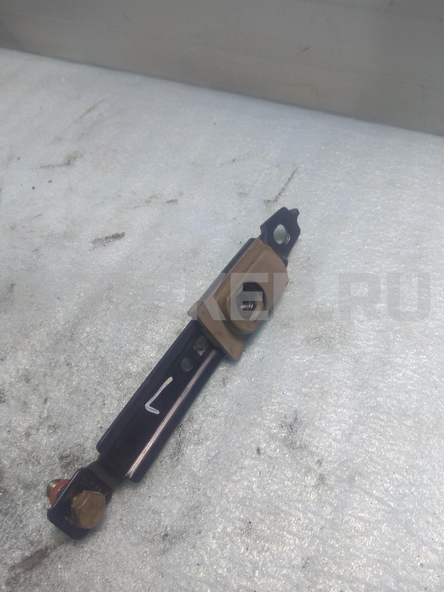 Механизм регулировки ремня безопасности для Киа Соренто 1 серия BL