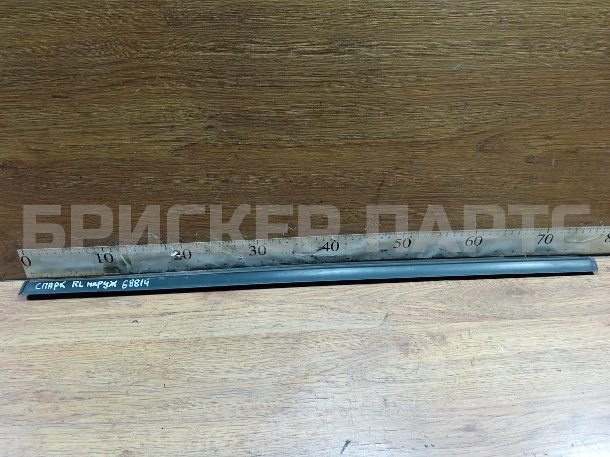 Молдинг задней левой двери для Шевроле Спарк 2 (M200)