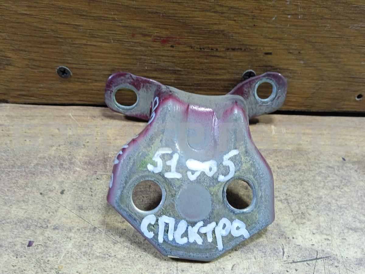 Петля двери передней правой нижняя для Киа Спектра 1 поколение SD