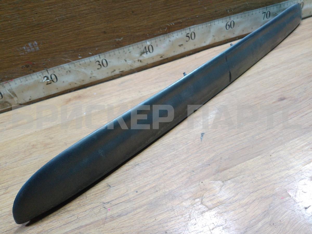 Накладка двери (крышки) багажника для Киа Карнивал 1 (UP/GQ)