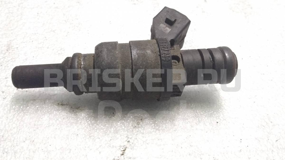 Форсунка бензиновая на БМВ 5 серия E39