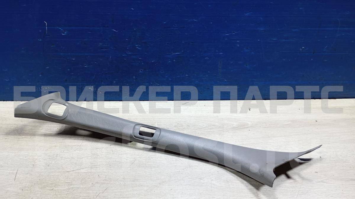 Накладка стойки (облицовка) лобового стекла левая на Мазда Трибьют 1 серия EP 1T247803513