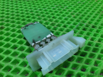 Резистор, сопротивление вентилятора печки, отопителя для Рено Дастер 1 поколение HS рестайлинг 6001551674