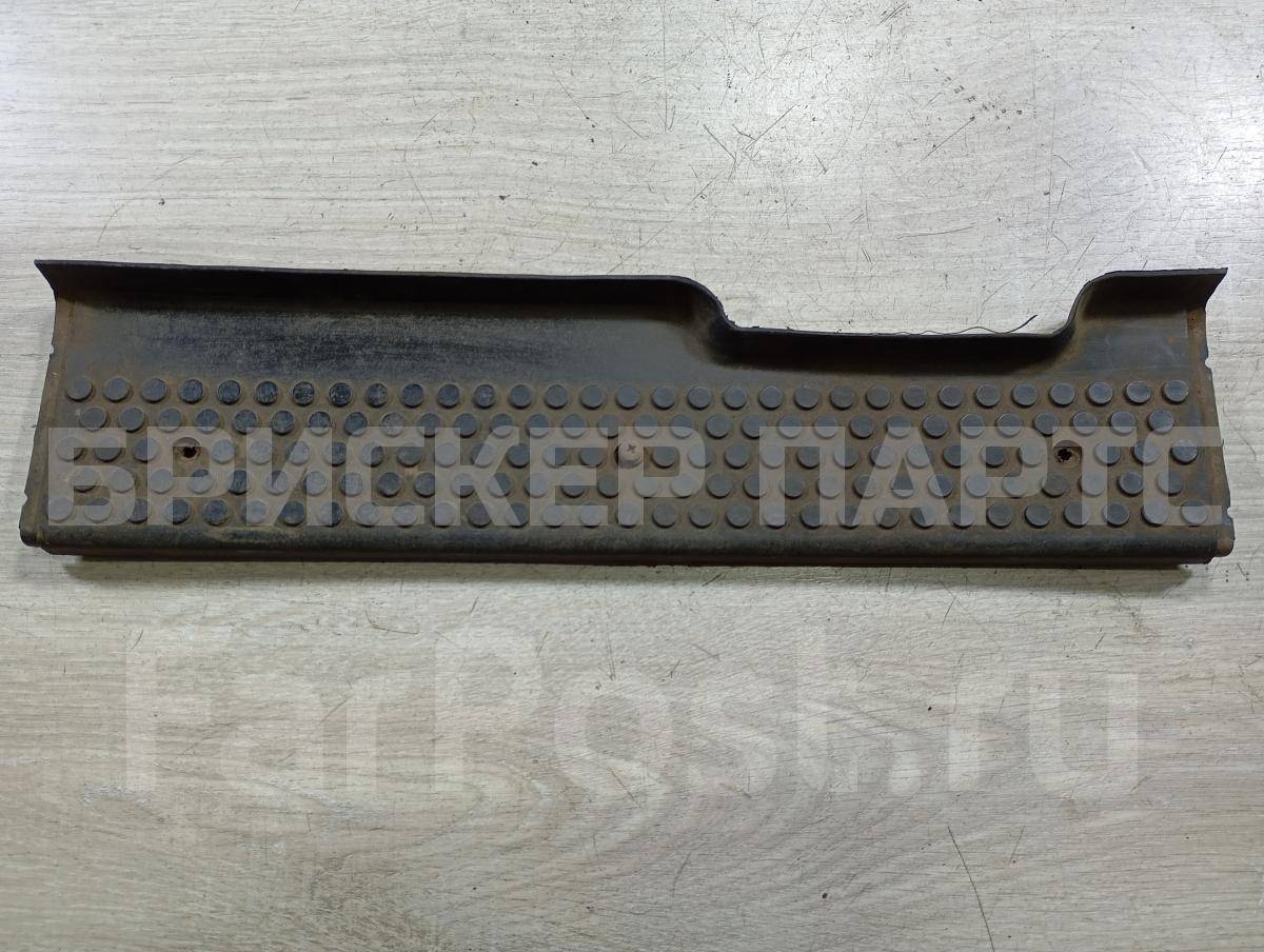 Накладка на порог, подножку наружная правая для УАЗ Симбир 3162 3160-8405580