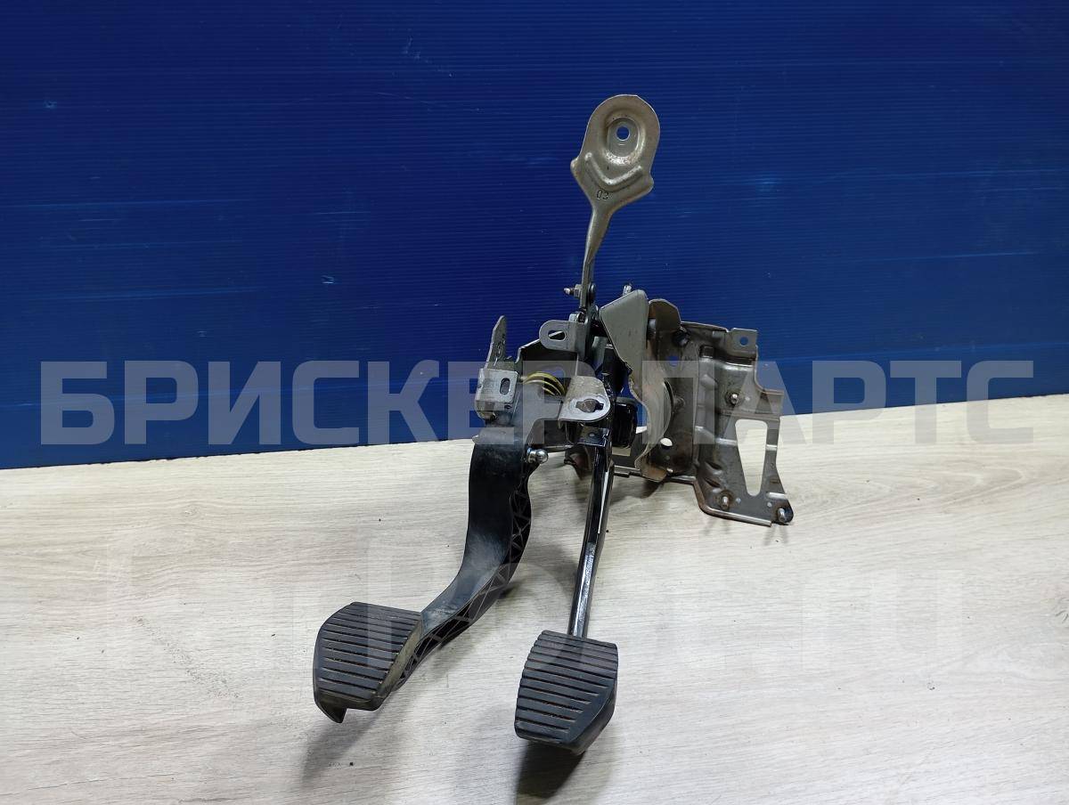 Блок педалей на Пежо 408 1 поколение 4500HR