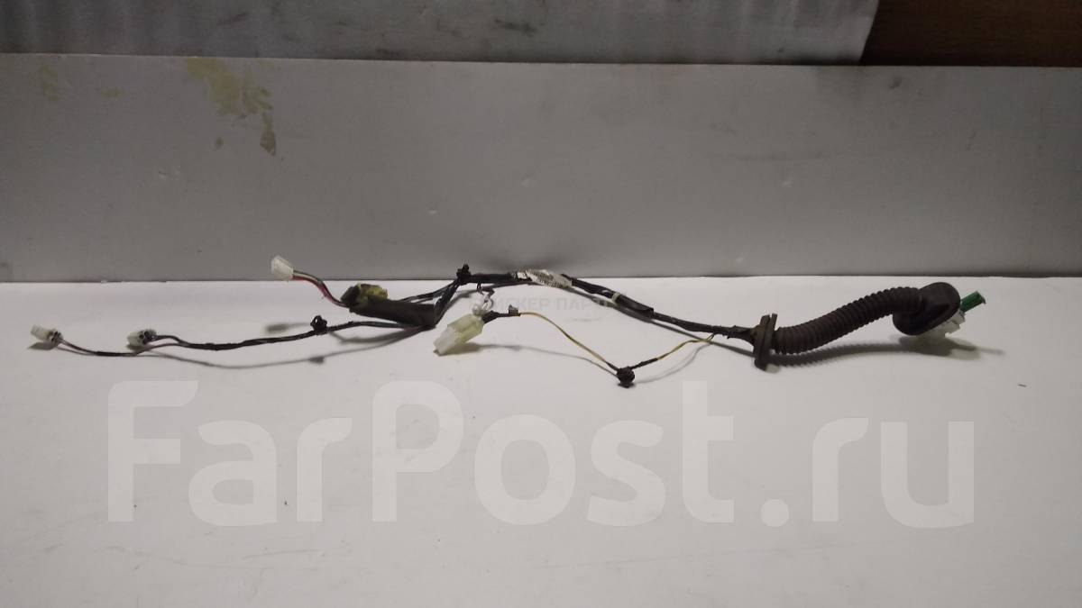 Проводка (коса, жгут) передней правой двери на Сузуки Лиана 1 поколение рестайлинг 3675759J30