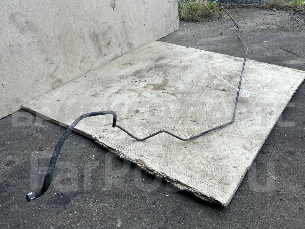 Трубка топливная (топливопровода, бензопровода) на Форд Фиеста MK6 (CB1, CCN) 1696252