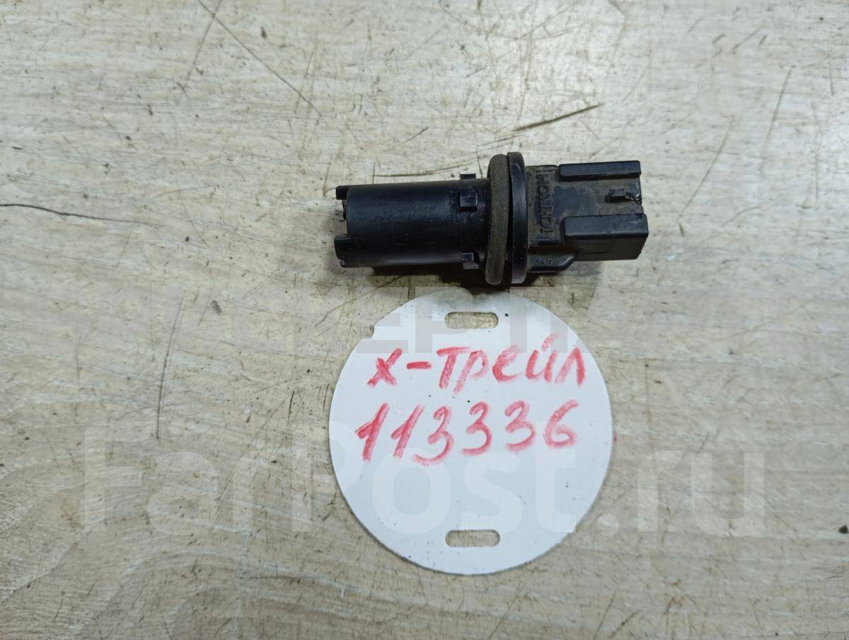 Патрон габаритного фонаря для Ниссан Икс-Трейл 1 поколение T30 26240AG000