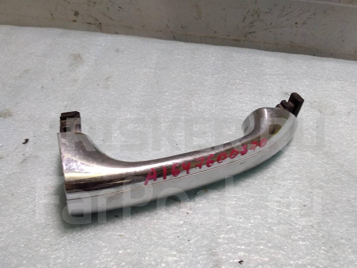 Ручка двери задней наружная правая на Мерседес-Бенц M W164 (ML)