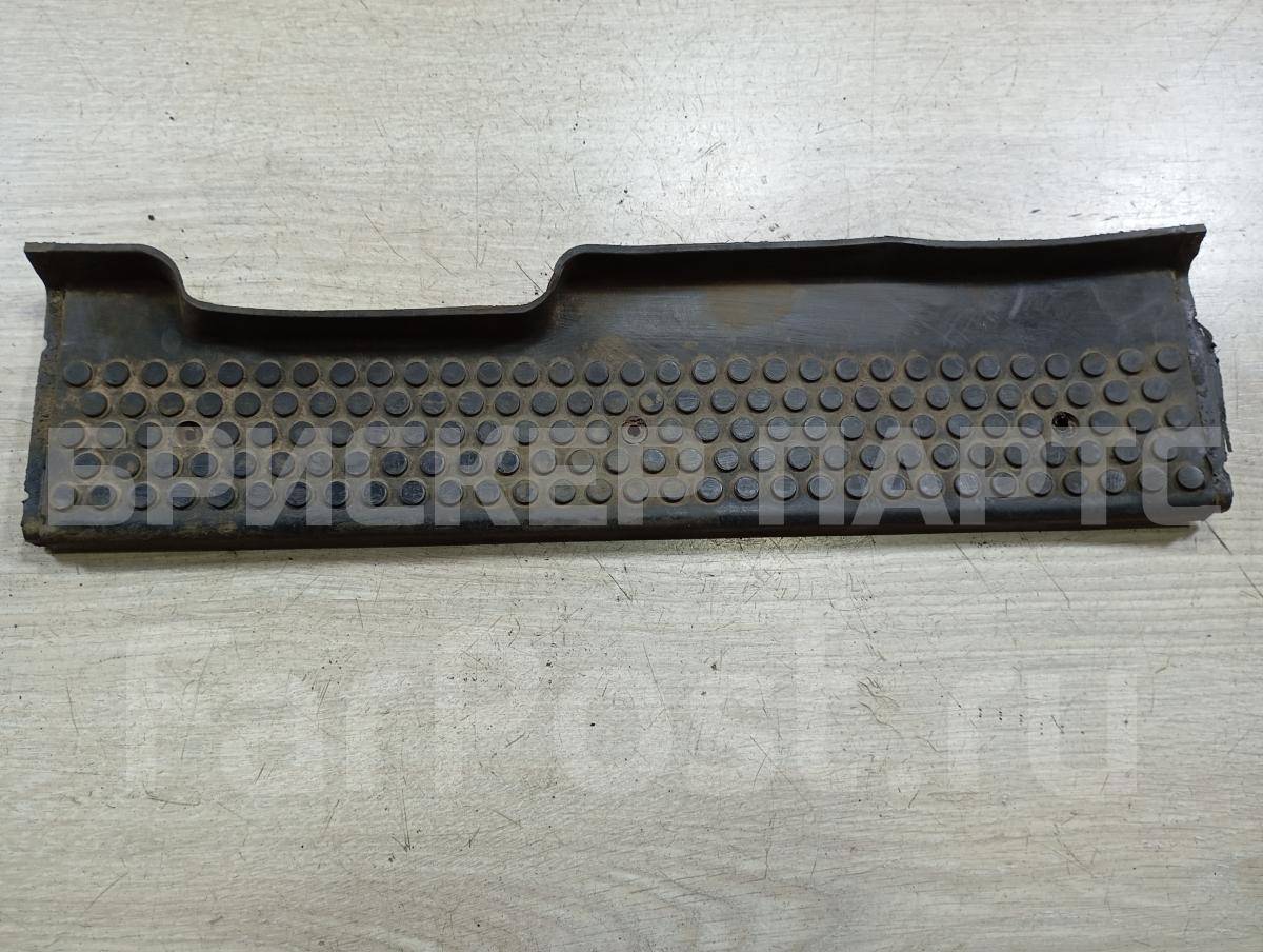 Накладка на порог, подножку наружная левая для УАЗ 3160 3160-8405581