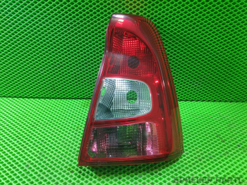 Фонарь задний правый для Рено Логан 1 поколение LS0G LS12 рестайлинг 8200744759