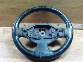 Рулевое колесо (руль) на Рено Логан I поколение 8200798687