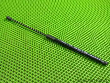 Амортизатор багажника левый для Сузуки Рено 1 поколение 96940954