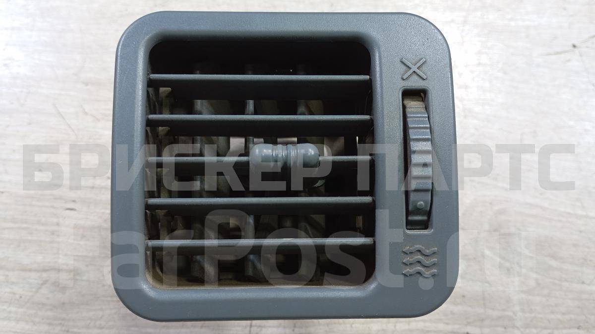 Дефлектор воздушный (сопло, дефростер) центральный в торпедо для УАЗ Симбир 3162 3162-8104310