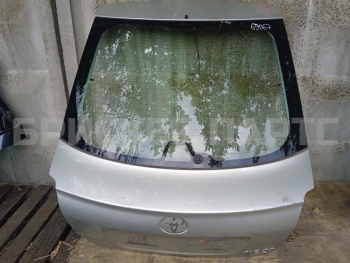 Дверь багажника со стеклом на Тойота Авенсис 2 поколение 6700505080