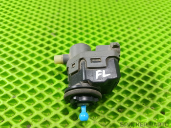 Корректор фар (моторчик регулировки фары, моторедуктор коррекции высоты света) для Рено Лагуна 2 поколение X74