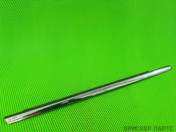 Уплотнитель, молдинг стекла двери передней правой (бархотка) для Крайслер 300C 1 поколение (LX, LE ) 4805806AE