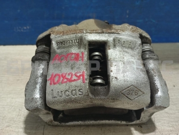 Суппорт передний левый на Рено Логан 1 поколение LS0G/LS12 7701201769