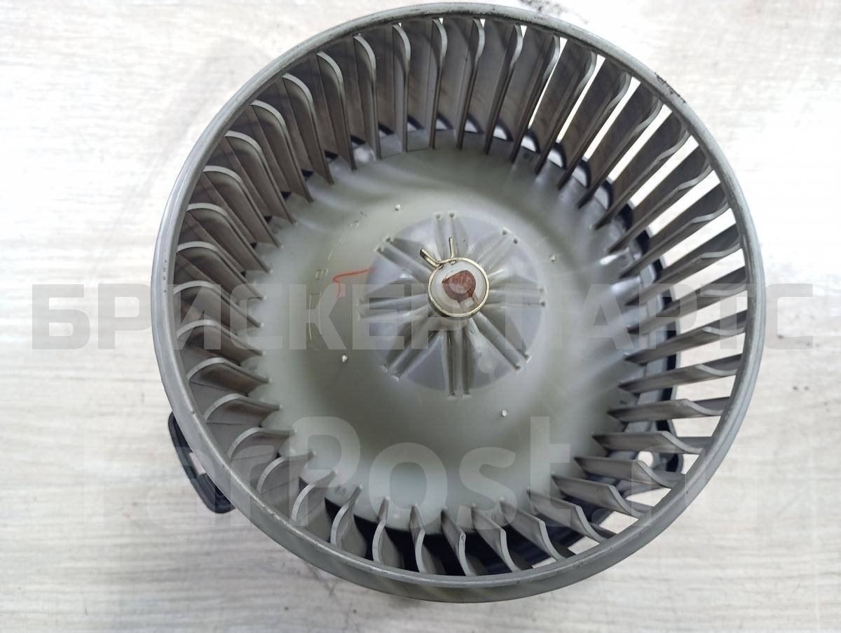 Моторчик печки (вентилятор, мотор, двигатель отопителя) для Тойота  1 поколение