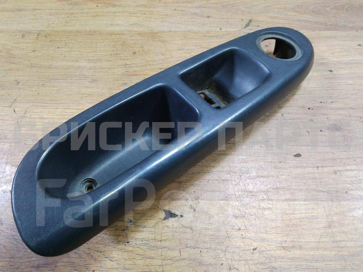 Ручка двери передней левой на Рено Симбол 1 поколение 7700845735