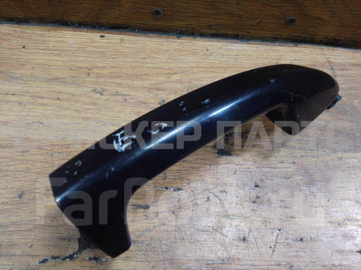 Ручка двери передней наружная левая на Фольксваген Пассат Б6 3C0837205