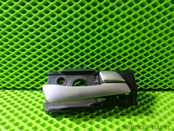 Ручка открывания пассажирской двери (передней правой) внутренняя для Хендай Солярис 1 (RB) рестайлинг 826201R000RDR