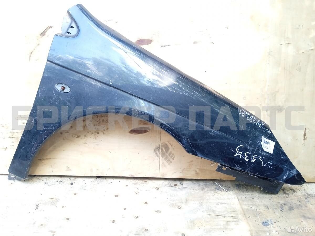 Крыло переднее правое для Ситроен С5 1 поколение