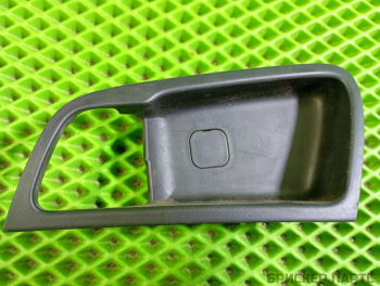 Накладка ручки (облицовка) двери задней левой для Хендай Солярис 1 (RB) рестайлинг 826111R000RY