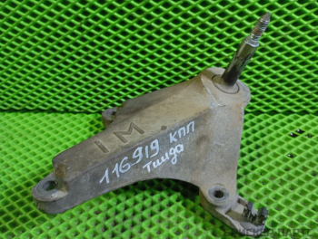 Кронштейн опоры крепления коробки передач (КПП) для Ниссан Тиида 1 поколение C11