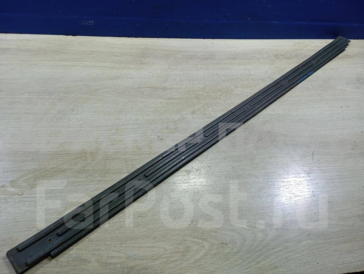 Накладка, облицовка, обшивка задней панели, обивка задка багажника для УАЗ Симбир 3162 31605109076