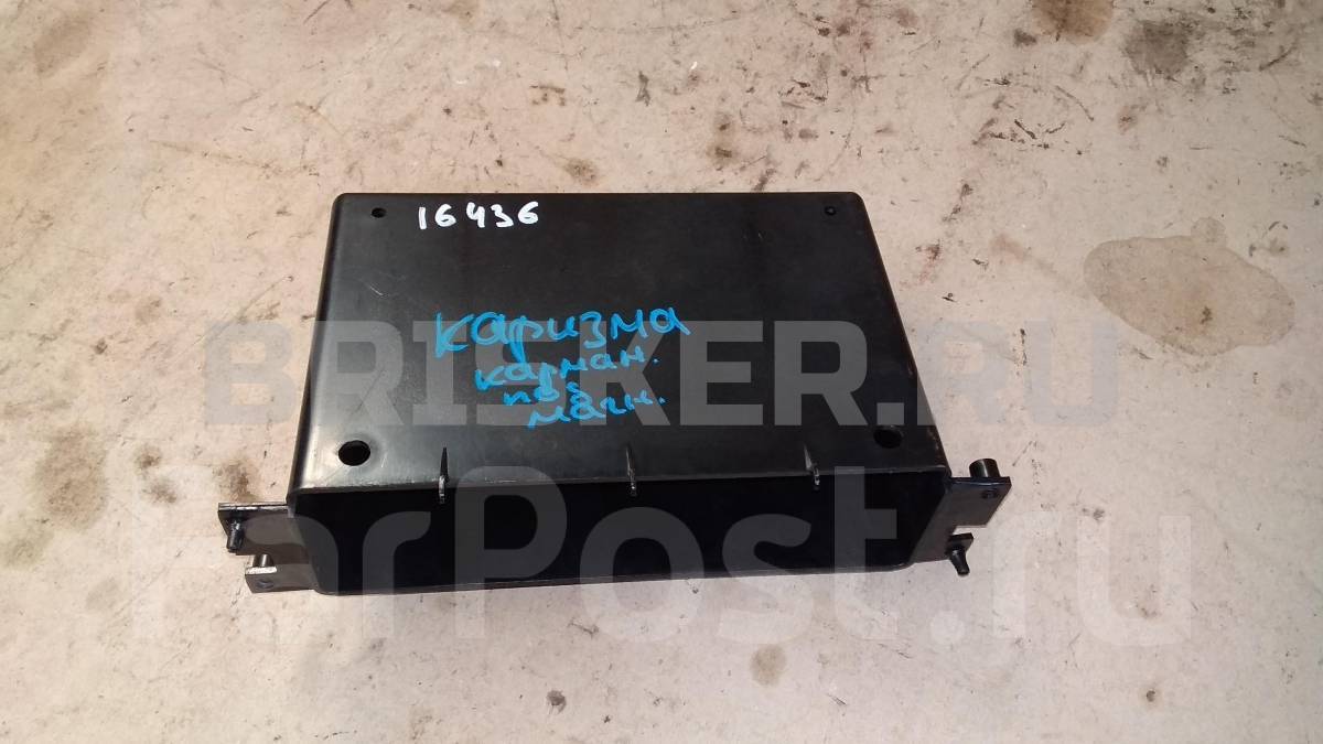 Ящик передней консоли на Митсубиси Каризма I поколение рестайлинг MR381926