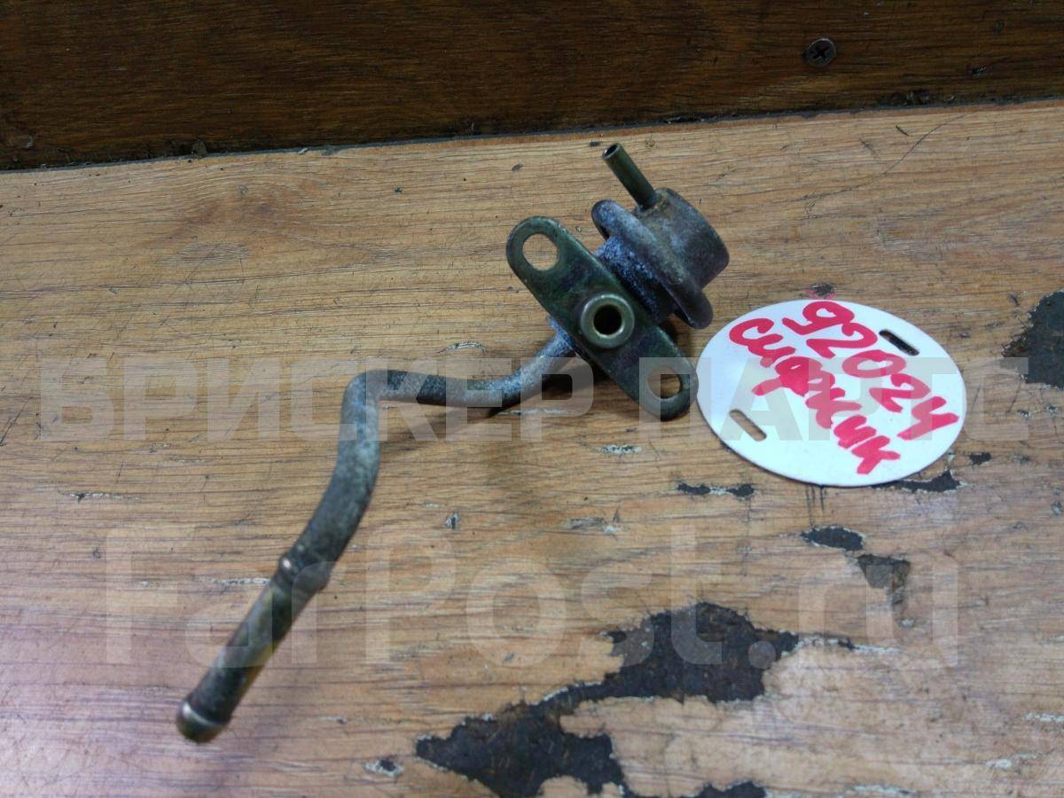 Регулятор давления топлива на Сузуки Сайдкик 1 поколение 19501516057B00