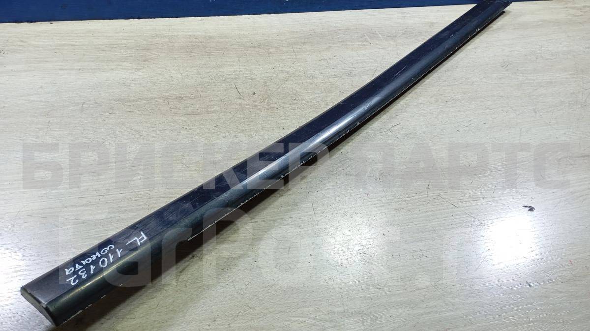 Молдинг передней левой двери на Хендай Соната 4 поколение (EF) 87721-3D010 Молдинг передней левой двери на Хендай Соната 4 поколение (EF) 87721-3D010