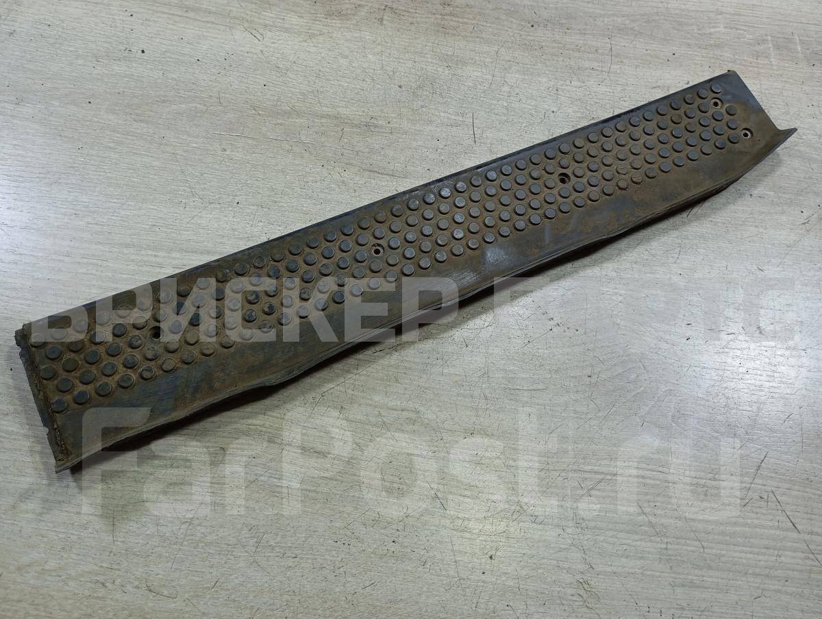 Накладка на порог, подножку наружная передняя левая для УАЗ 3160 3160-8405571