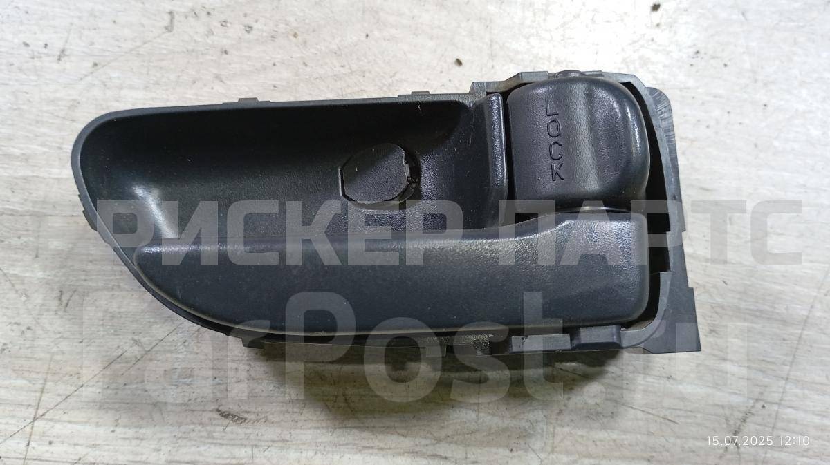 Ручка открывания двери задней правой (внутренняя) на Субару Импреза 2 поколение (GG,GD /G11) 61051FE001ML