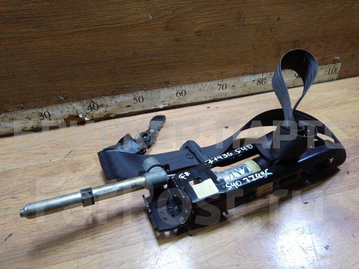 Ремень безопасности передний правый на Вольво S40 2 поколение 6012243 Ремень безопасности передний правый на Вольво S40 2 поколение 6012243