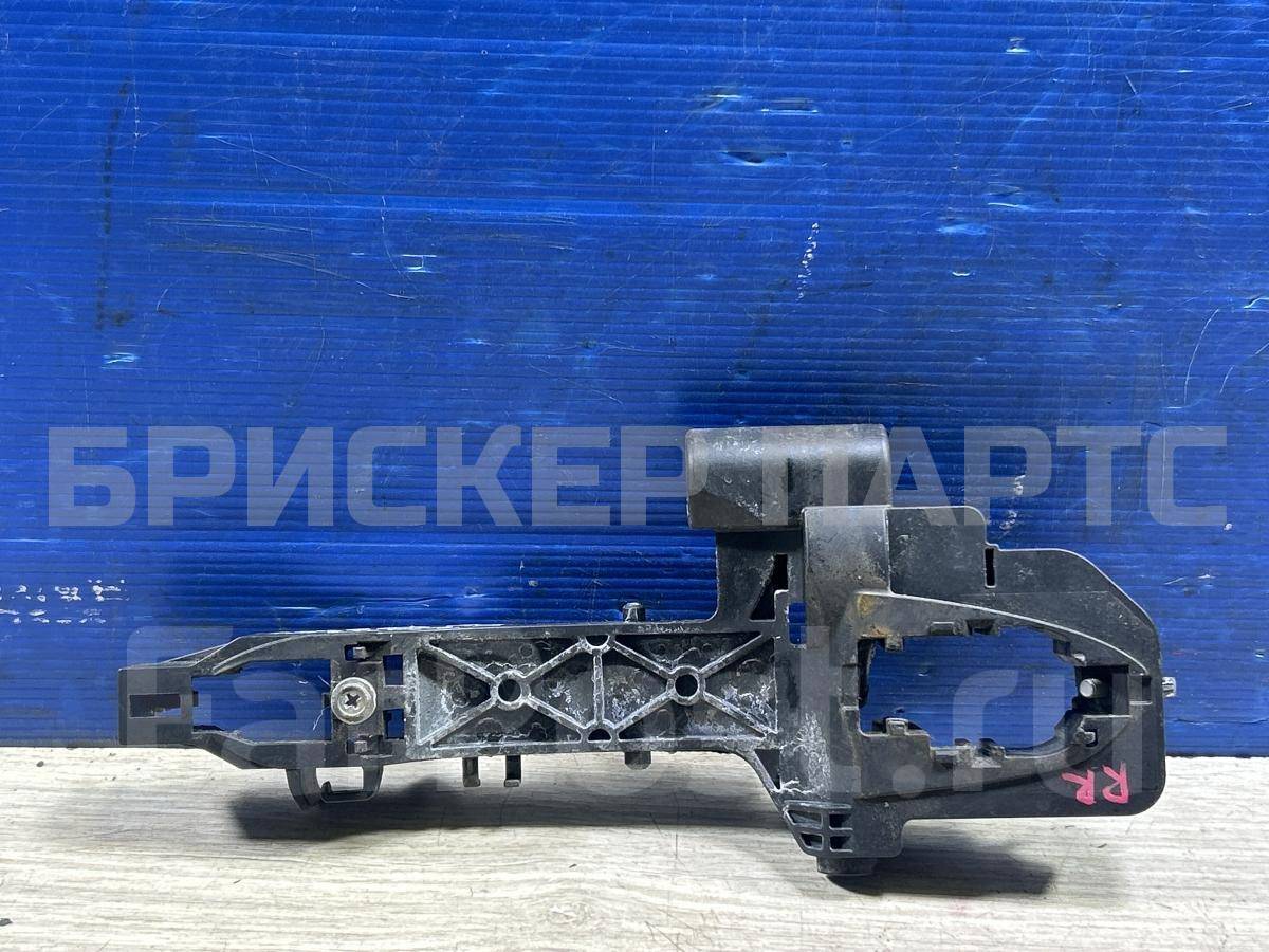 Кронштейн ручки правой задней двери (опора основание) для Киа Сид 2 поколение JD