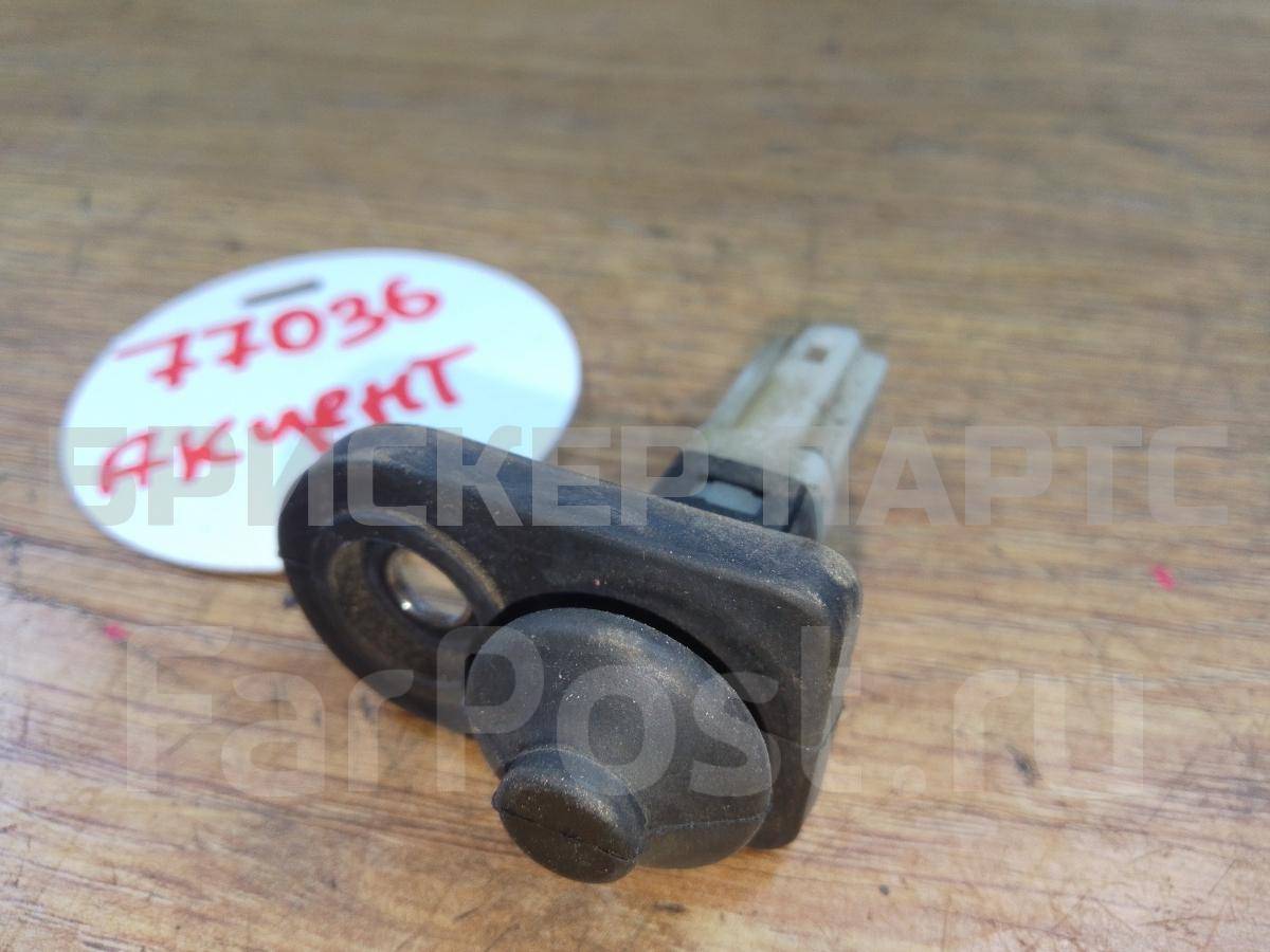 Выключатель концевой на Хендай Акцент 2 ТагАЗ 9356025110
