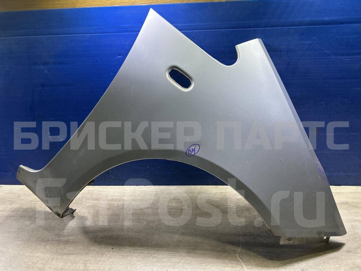 Крыло переднее правое на Митсубиси Кольт VI (Z20) MN133356